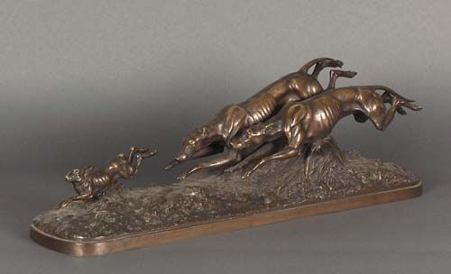 zwei-jagdhunde-verfolgen-einen-hasen