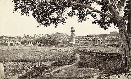 general-view-of-the-ruins-from-the-foot-of-the-hill-at-fatehpur-sikri-1870s
