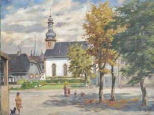 blick-uber-einen-baumbestandenen-platz-auf-eine-kleine-kirche