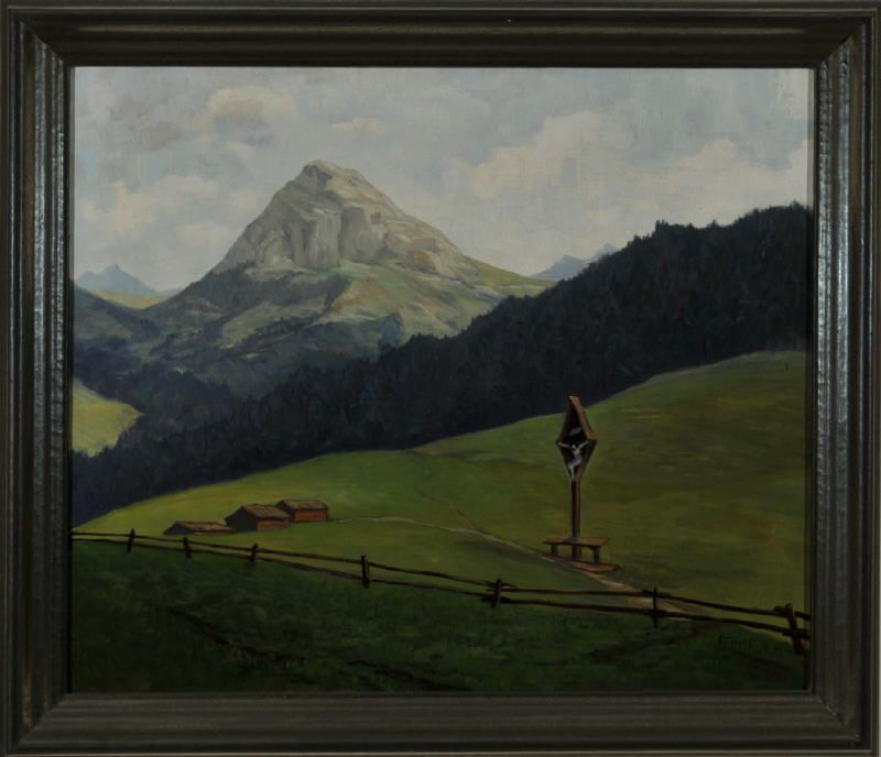 bayerisches-marterl-am-wegesrand-mit-blick-in-eine-weite-berglandschaft