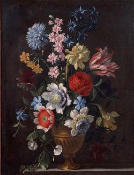 bouquet-de-fleurs-dans-un-vase-en-bronze-dore