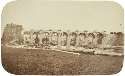 construction-du-viaduc-ferroviaire-de-laval