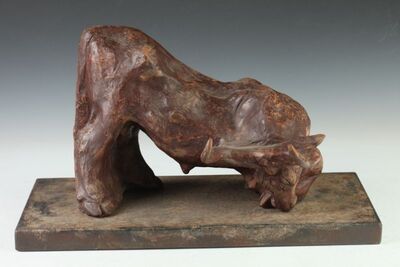 bull-kneeling