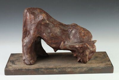 bull-kneeling