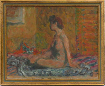nude-woman-on-bed