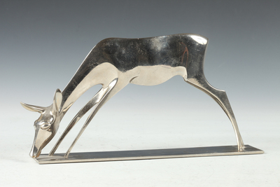 deer-drinking
