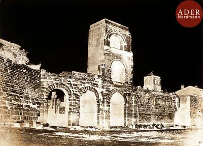 tour-sud-du-theatre-antique-d-arles