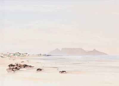 coastal-landscape-with-table-mountain-in-the-distance
